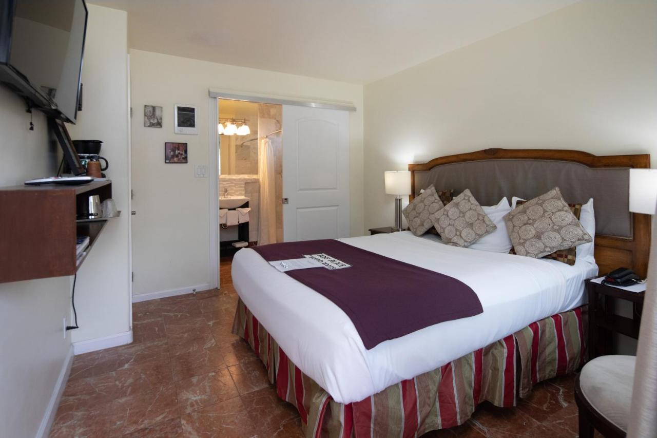 The Vendange Carmel Inn & Suites מראה חיצוני תמונה
