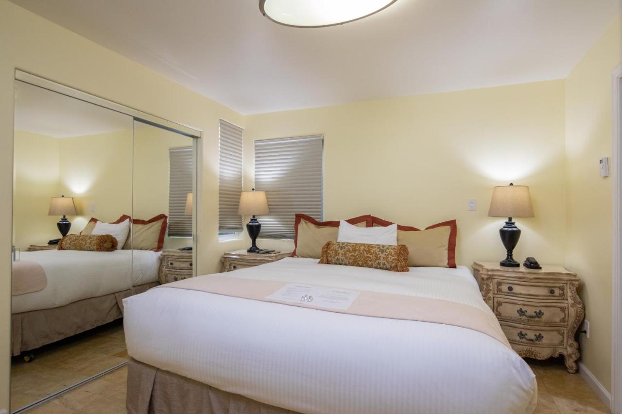 The Vendange Carmel Inn & Suites מראה חיצוני תמונה