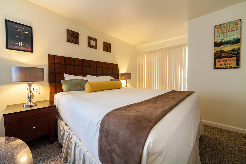 The Vendange Carmel Inn & Suites חדר תמונה