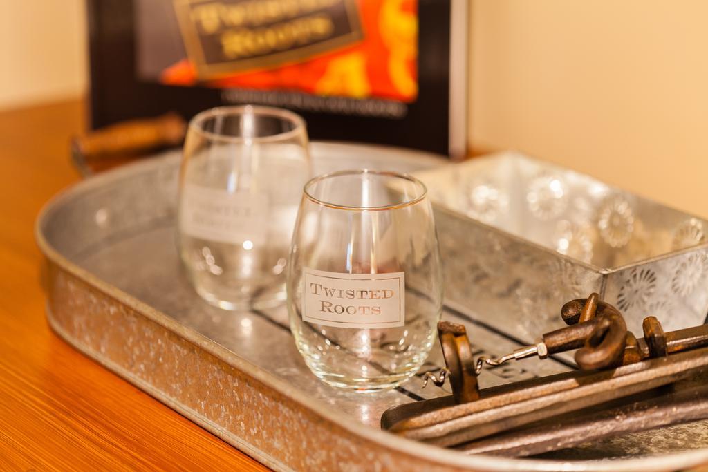 The Vendange Carmel Inn & Suites מראה חיצוני תמונה